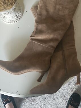 NWT Madden Girl Tan Suede Mid-Calf Heel Boots